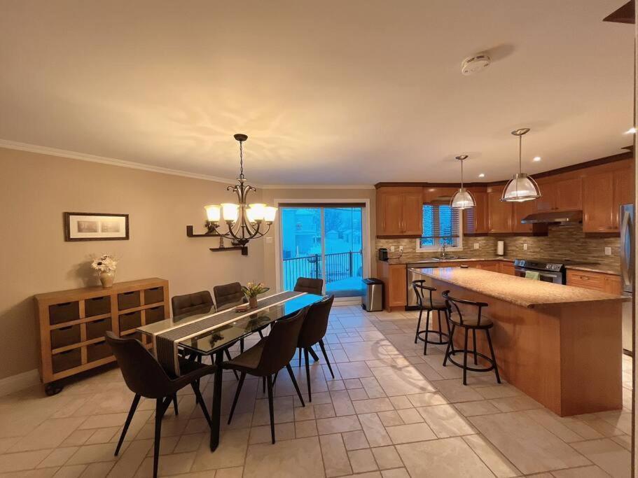 Sweetwater House Lägenhet Québec Exteriör bild